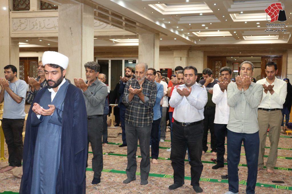 محفل انس با قرآن کریم و جشن میلاد پیامبر اکرم(ص) و امام صادق (ع)-شهریور 1404